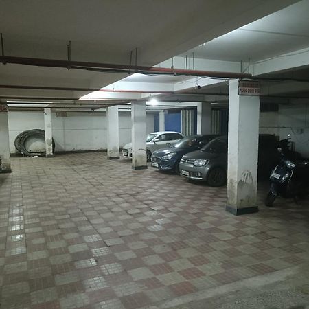 Hotel Vip Square Puri Exterior photo